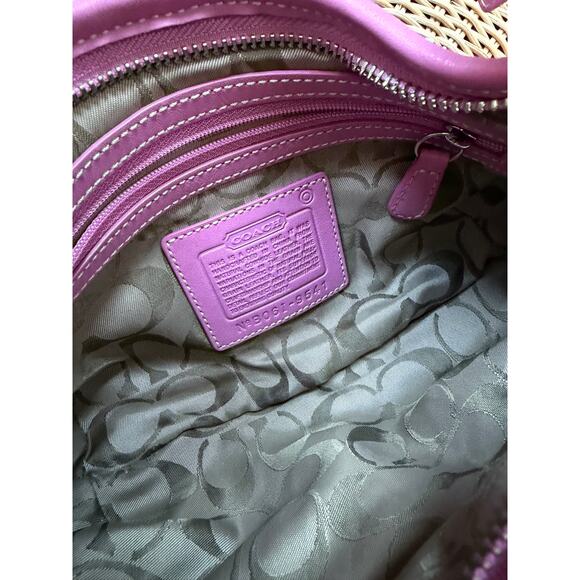 Rare Vintage Coach Hobo Leather 9541 Bubble Gum Purse / Bag Y2K - Picture 10 of 10